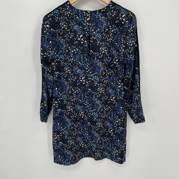 Banana Republic Blue Print Long Sleeve Shift Dress // 4 - Picture 12 of 12